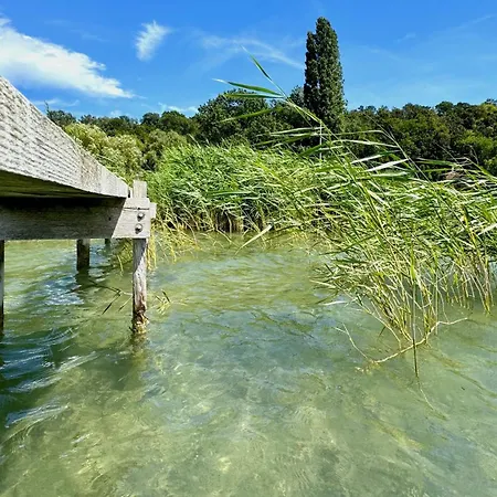 Lakehouse With Private Pier * Balatonvilagos