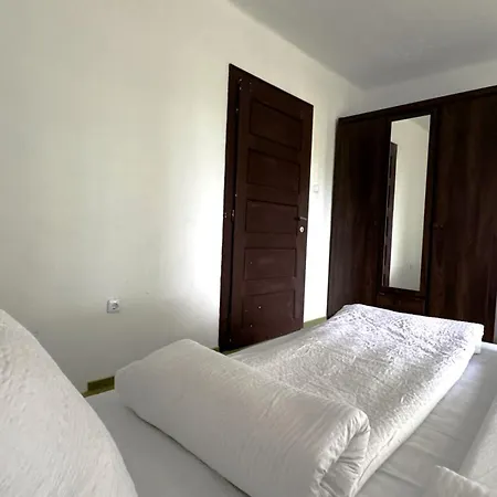 Lakehouse With Private Pier Balatonvilagos